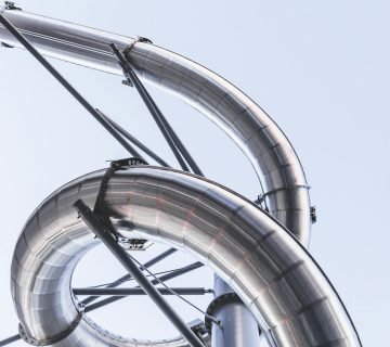 Wat houdt heat induction bending in?